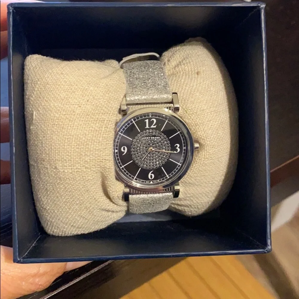 Lucky Brand Silver-Tone Ladies Watch with Crystal Dial NEW